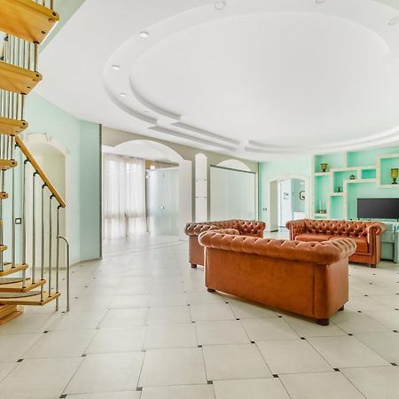 Deribasivska Cozy 4-Room Apartment Oldenburg Bagian luar foto