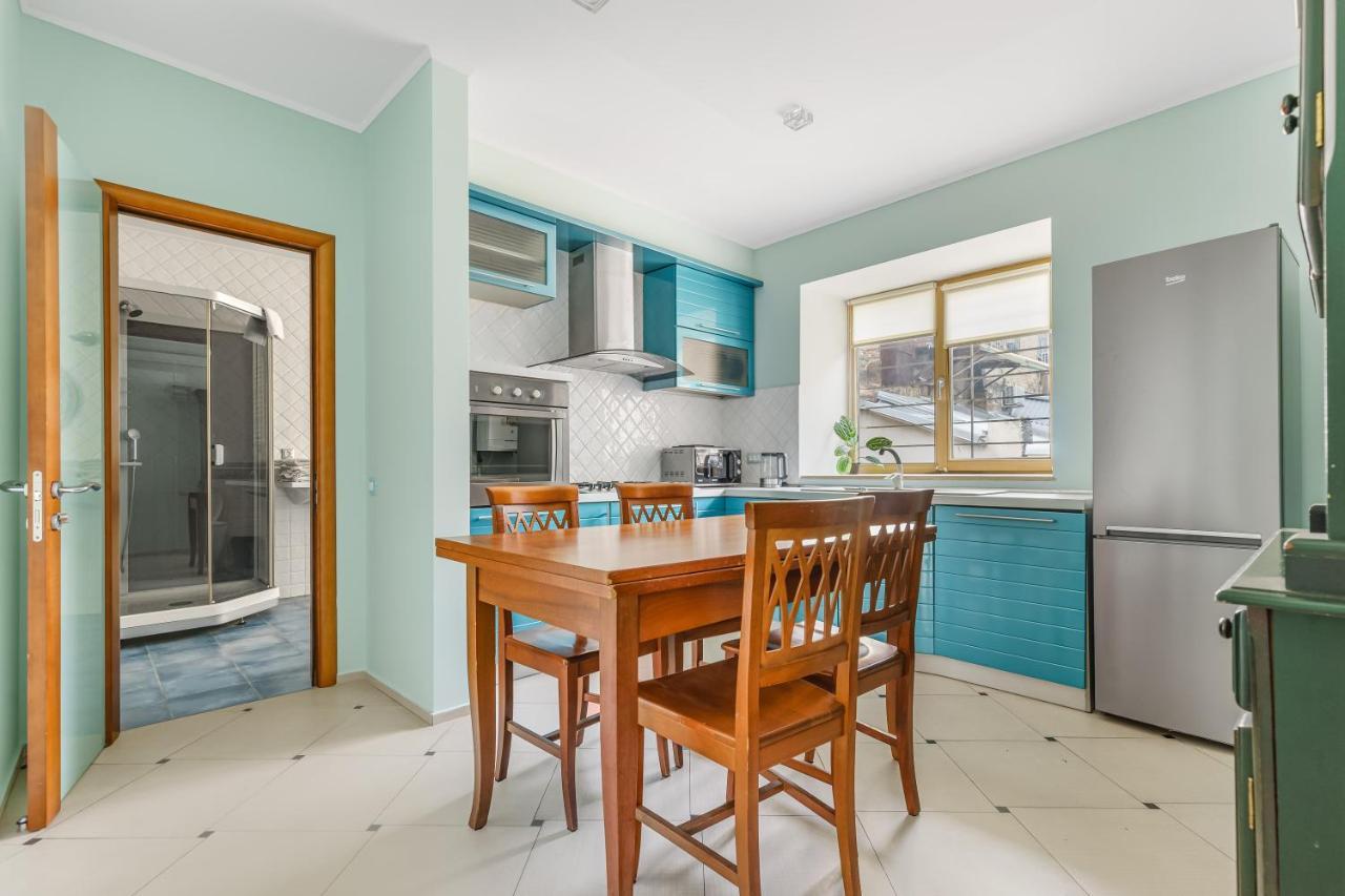 Deribasivska Cozy 4-Room Apartment Oldenburg Bagian luar foto