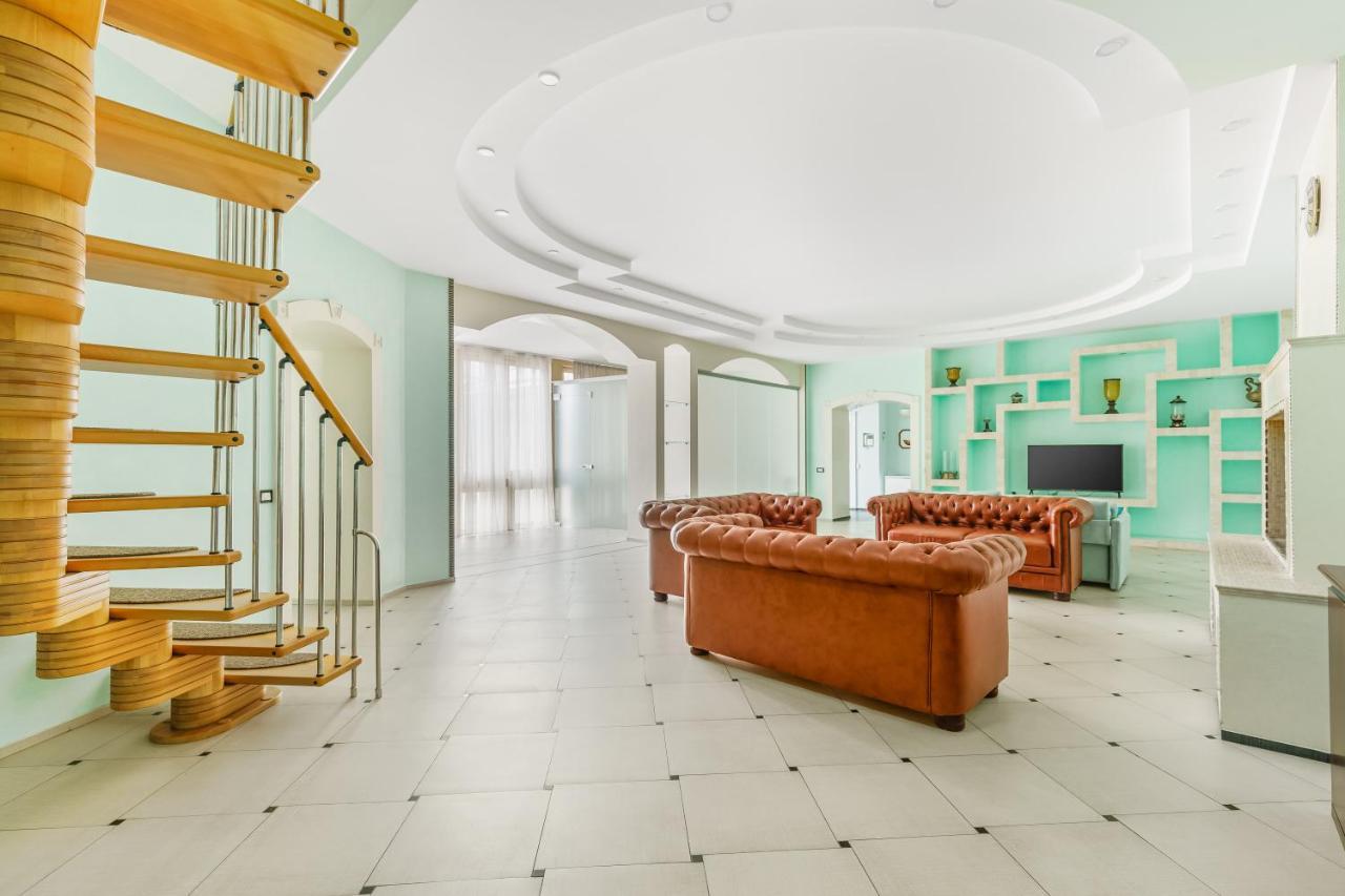 Deribasivska Cozy 4-Room Apartment Oldenburg Bagian luar foto
