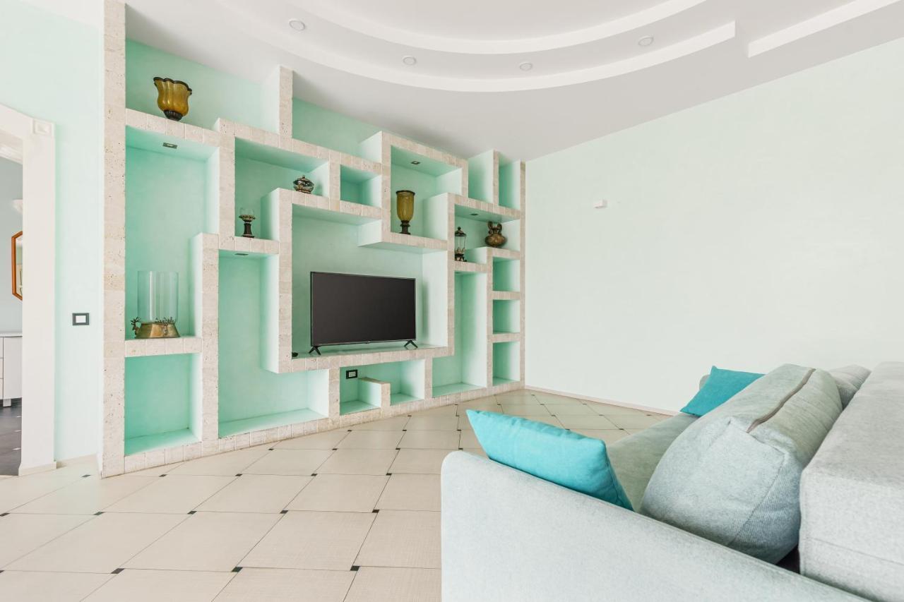 Deribasivska Cozy 4-Room Apartment Oldenburg Bagian luar foto
